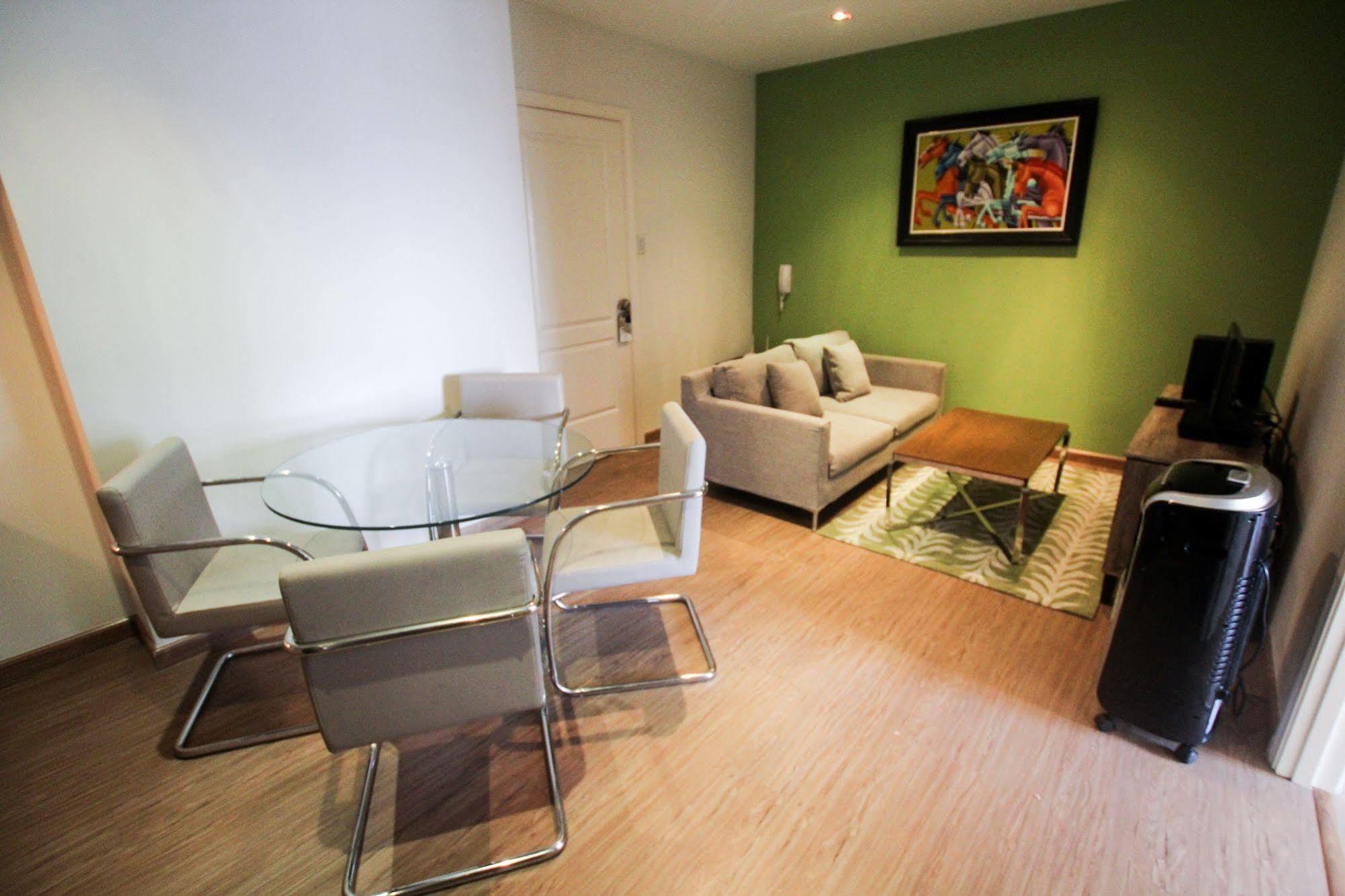 Siglo Suites @ The Gramercy Residences